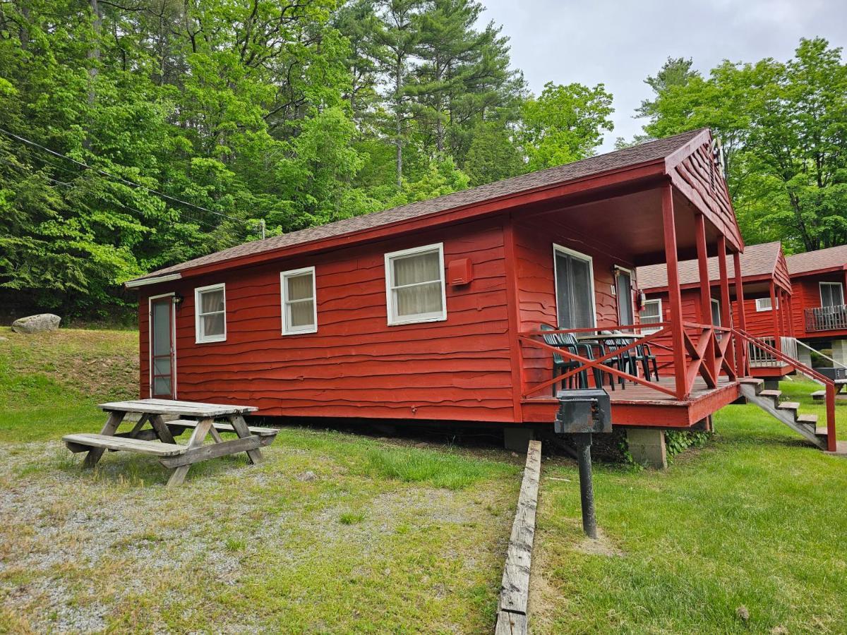 The Gold Eagle Villa Lake George Exterior photo